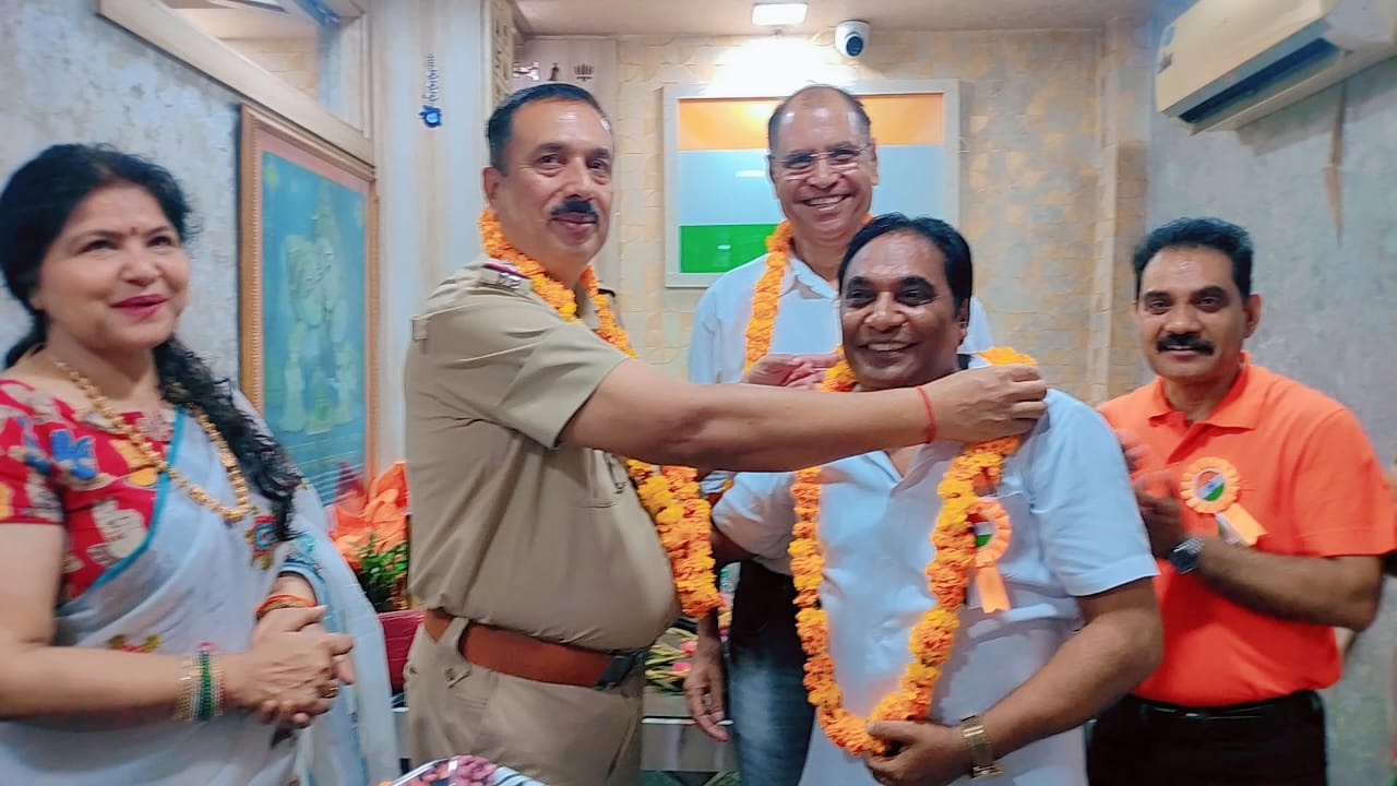 Community members planting trees.